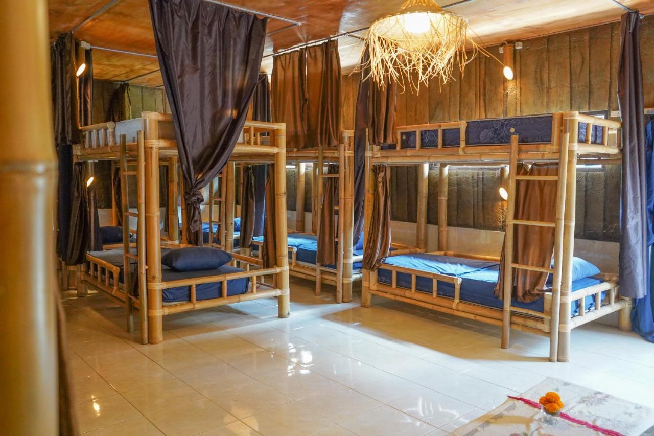 Tampaksiring Bali Bamboo Jungle Huts And Hostel מראה חיצוני תמונה